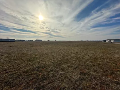 5 W Hydro Hills Rd, Hydro, OK 73048