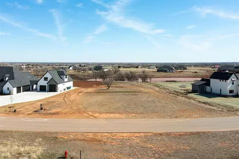 13416 Timber Ridge Lakes Blvd, Yukon, OK 73099