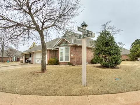 15400 Swallowtail Rd, Edmond, OK 73013