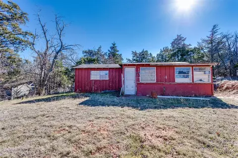 21731 E Fifth St, Hinton, OK 73047