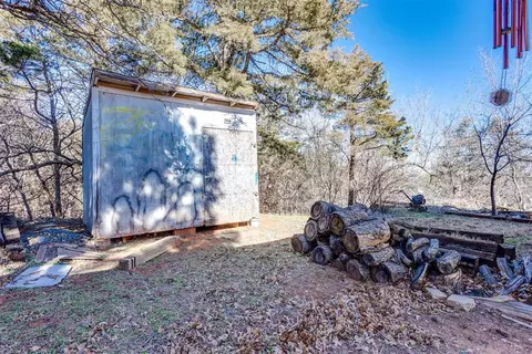 22060 W Eighth St, Hinton, OK 73047 photo 8