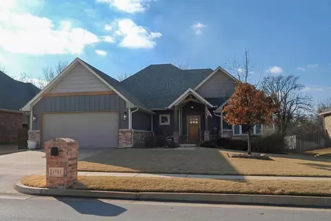 2725 Cypress Springs Blvd, Edmond, OK 73034