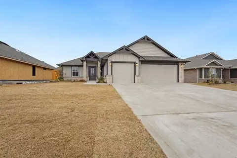 4308 Eloise Dr, Shawnee, OK 74804