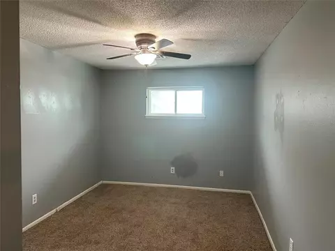 349 Memory Ln, Edmond, OK 73013 photo 9