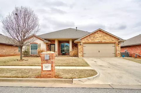 3037 NW 181st St, Edmond, OK 73012