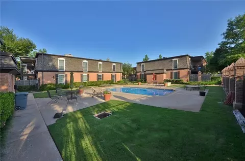 6000 N Brookline Ave #46, Oklahoma City, OK 73112
