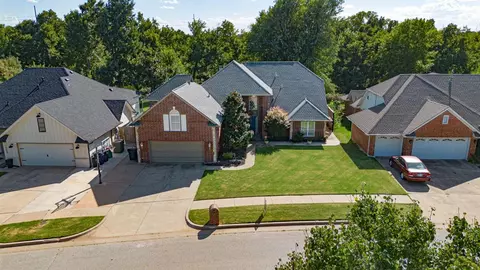 16613 Sunny Hollow Rd, Edmond, OK 73012
