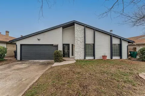 8417 NW 86 St, Oklahoma City, OK 73132