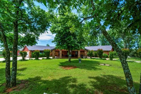 1901 E 15th St, Chandler, OK 74834