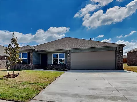 554 SE 3rd Pl, Newcastle, OK 73065