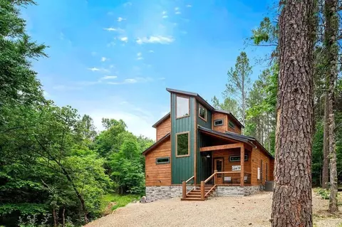 155 Eagle Pine Ln, Broken Bow, OK 74728