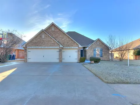 14105 Teagen Ln, Yukon, OK 73099