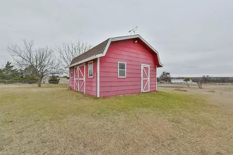 404 W Johnson Dr, Guthrie, OK 73044 photo 21