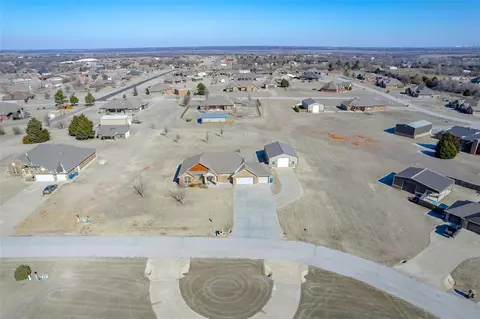 7501 Waterfront Dr, Tuttle, OK 73089 photo 26