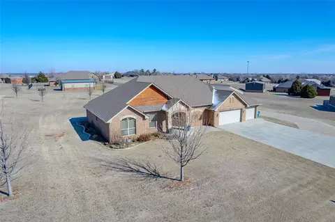 7501 Waterfront Dr, Tuttle, OK 73089