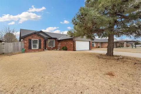 2412 SW 103rd Ter, Oklahoma City, OK 73159