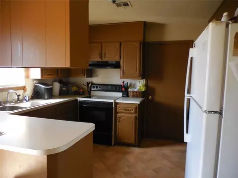 1106 E Atlanta Ave, Davis, OK 73030 photo 5