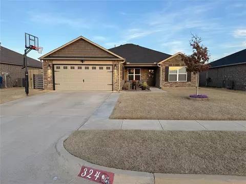 324 Karlee Ln, Newcastle, OK 73065
