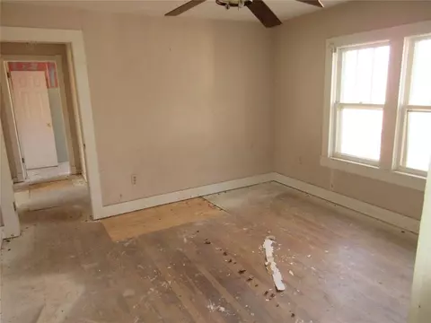 212 E Main St, Tecumseh, OK 74873 photo 10