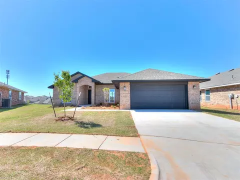 3404 NW 179th St, Edmond, OK 73012