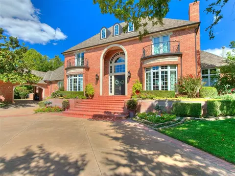4005 Oakdale Farm Cir, Edmond, OK 73013
