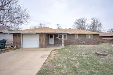 9621 NE 11th St, Oklahoma City, OK 73130
