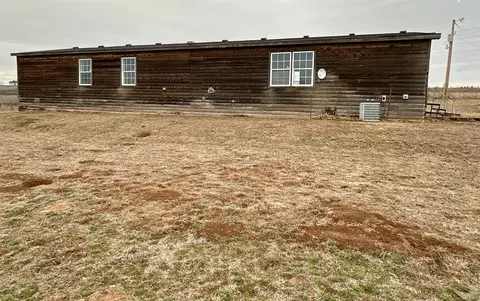 Exterior - 9425 State Highway 54, Thomas, OK 73669 photo 2 of 2