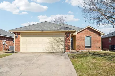 1421 Glen Ellen Cir, Norman, OK 73071