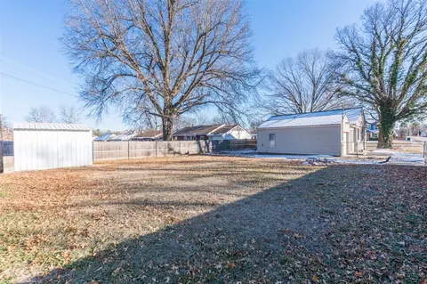 2703 E 3rd St, Tulsa, OK 74104 photo 24