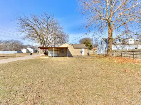 728 W Apache St, Purcell, OK 73080 photo 11