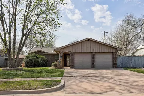 1316 Beaumont St, Norman, OK 73071