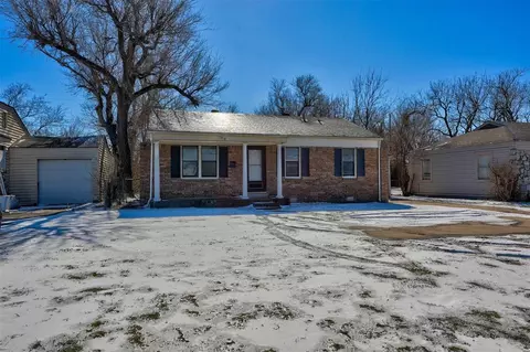 7414 SE 15th St, Midwest City, OK 73110