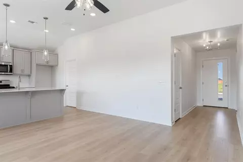 Entry Way - 15900 Switchgrass Pl, Moore, OK 73170 photo 5 of 5