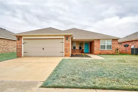 11436 SW 25th Ter, Yukon, OK 73099