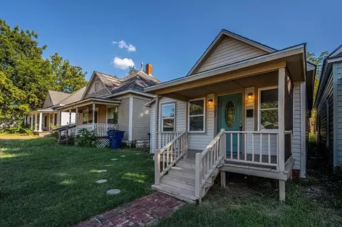 707 E Harrison Ave, Guthrie, OK 73044 photo 2