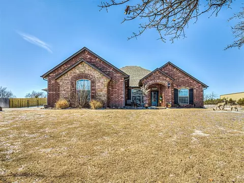 952 County Street 2982, Blanchard, OK 73010