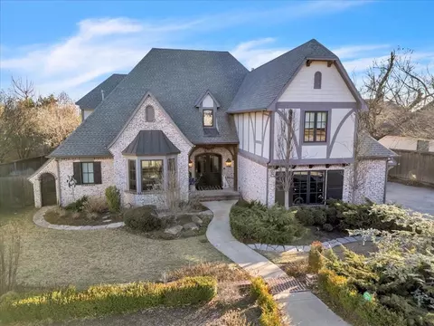2540 N Somerset Pl, Oklahoma City, OK 73116