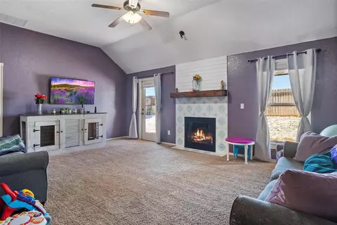 3317 Paul Dr, Moore, OK 73160 photo 4