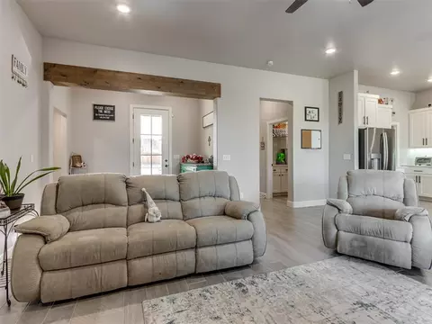 20641 Twisted Oak Rd, Harrah, OK 73045 photo 10