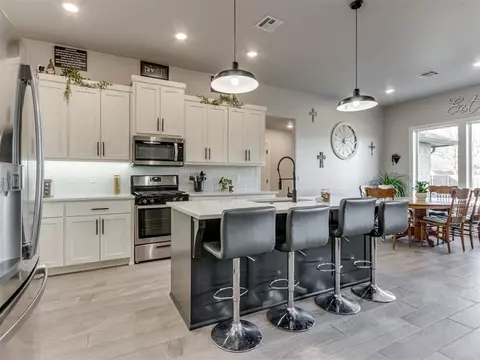 20641 Twisted Oak Rd, Harrah, OK 73045 photo 12