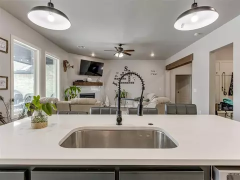 20641 Twisted Oak Rd, Harrah, OK 73045 photo 11