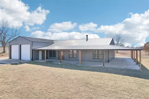 16858 E County Rd 1560, Lindsay, OK 73052