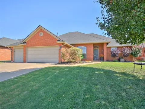 665 Crescent Cir, Oklahoma City, OK 73110