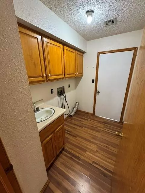 518 Sunset Dr, Watonga, OK 73772 photo 17