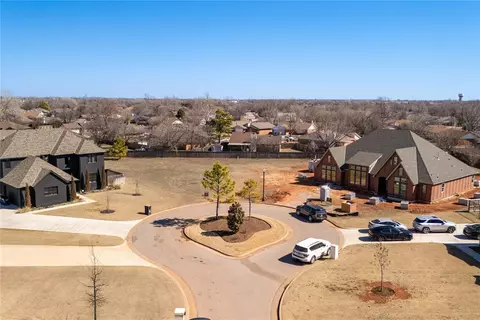 1101 W Pampas Way, Mustang, OK 73064
