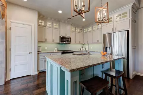 3233 Clock Tower Cir, Edmond, OK 73034 photo 16