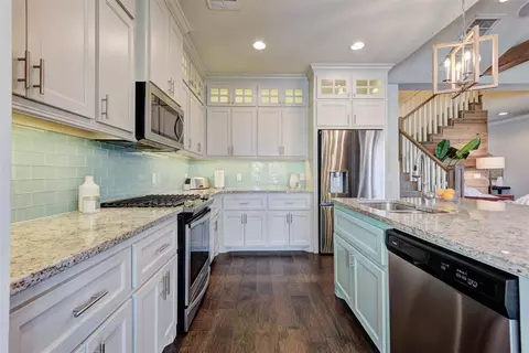 3233 Clock Tower Cir, Edmond, OK 73034 photo 17