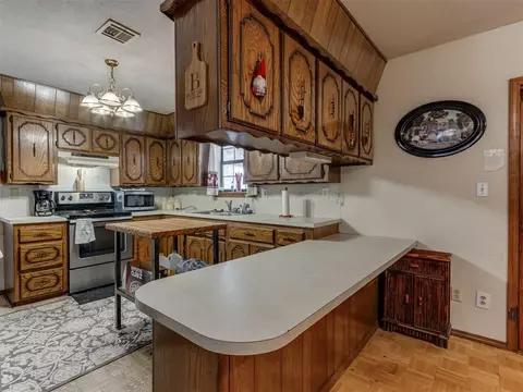 118 S 10th St, Mcloud, OK 74851 photo 10