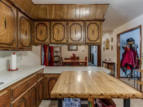 118 S 10th St, Mcloud, OK 74851 photo 15
