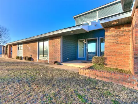 7301 SW 89th St, Oklahoma City, OK 73169